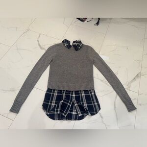 Veronica Beard Gray Sweater with Navy Plaid Accent in Size XS